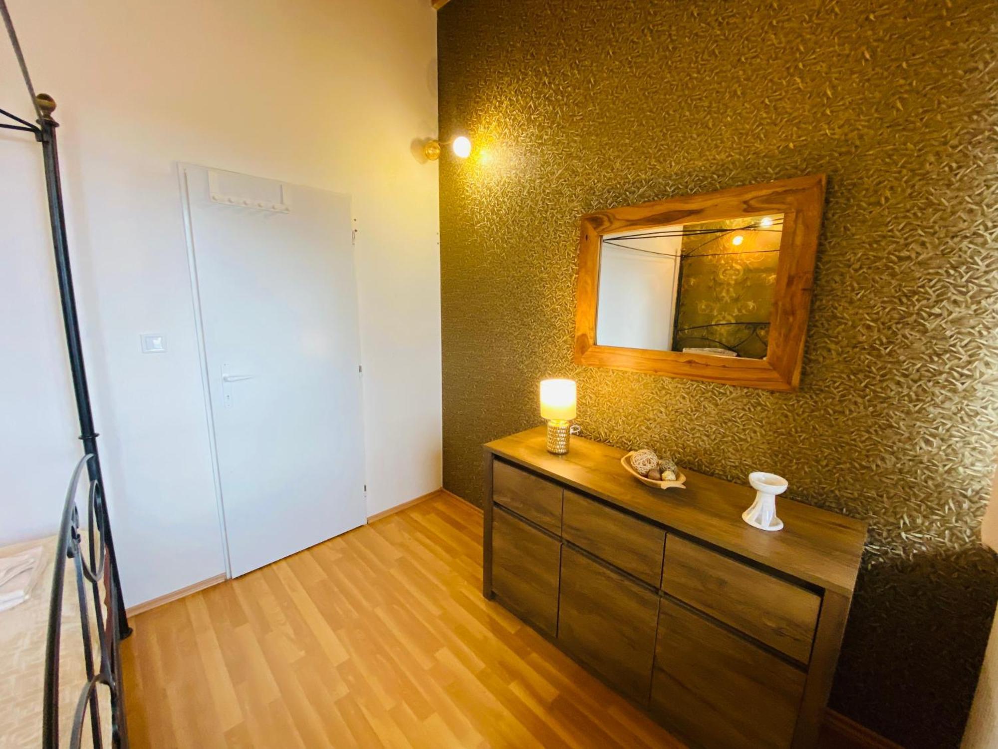 Dream Apartment บราติสลาวา ภายนอก รูปภาพ